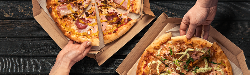 People Enjoying Hot Pizza Delivered From Pizza Warmer Bags & Pizza Carrying Bag